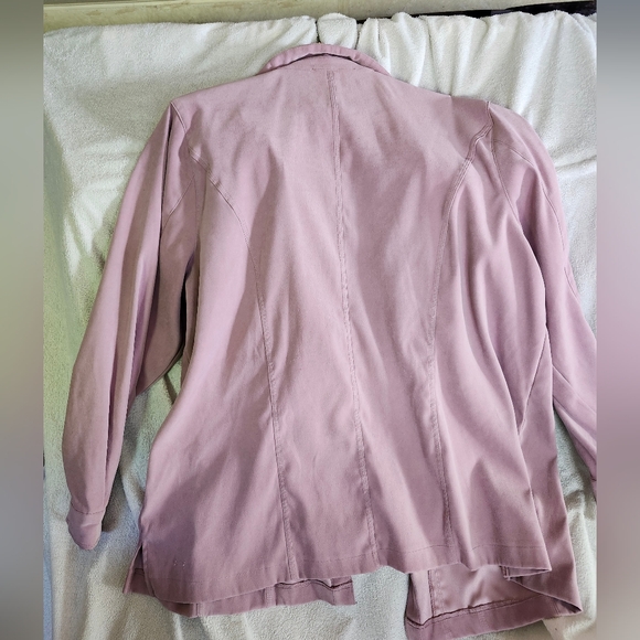 Pennington Pink Blazer - Picture 2 of 9